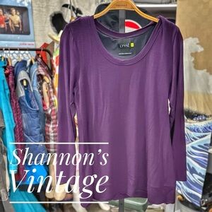 Lysse sz medium two layer blouse A24